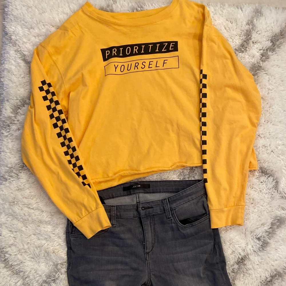 Yellow and Black Long sleeve tee